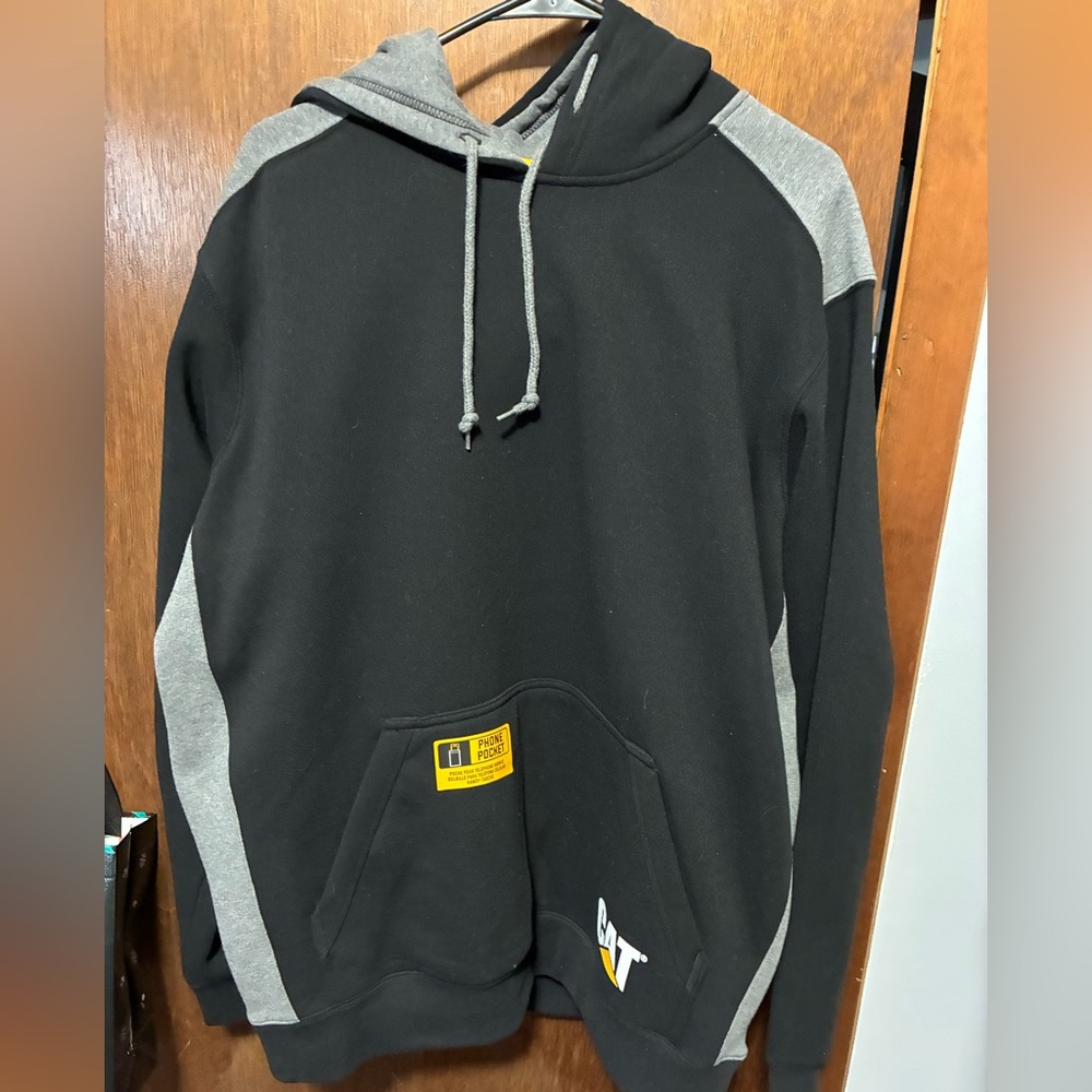 Caterpillar Black and Gray Men's Sweatshirt
